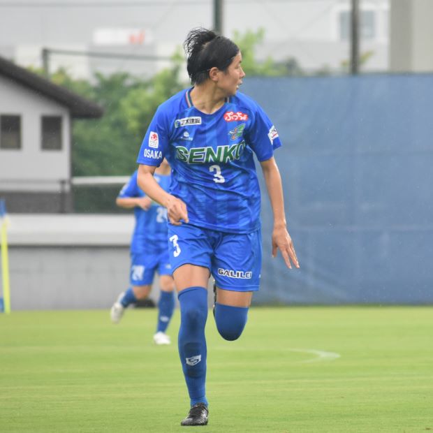 上西 可奈子