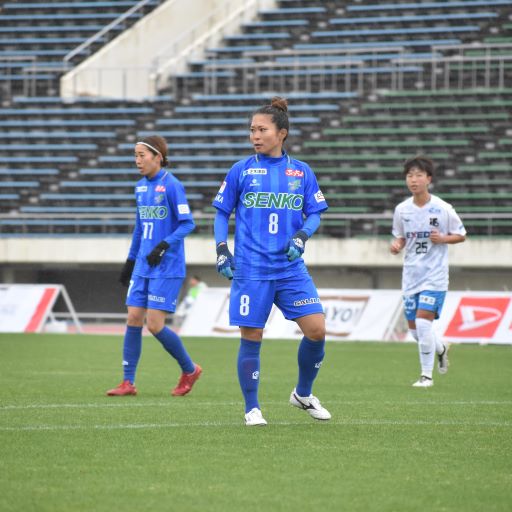 深澤 里沙
